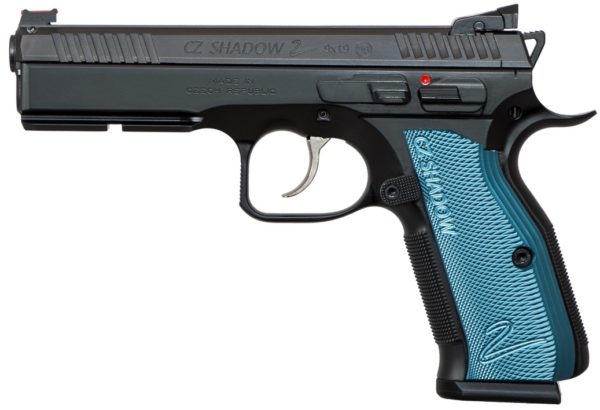 CZ91257 - Angry Chicken Outdoors