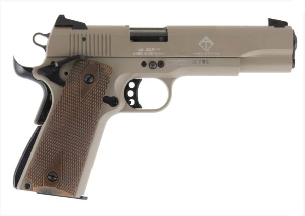 gerg2210m1911tb741 - Angry Chicken Outdoors